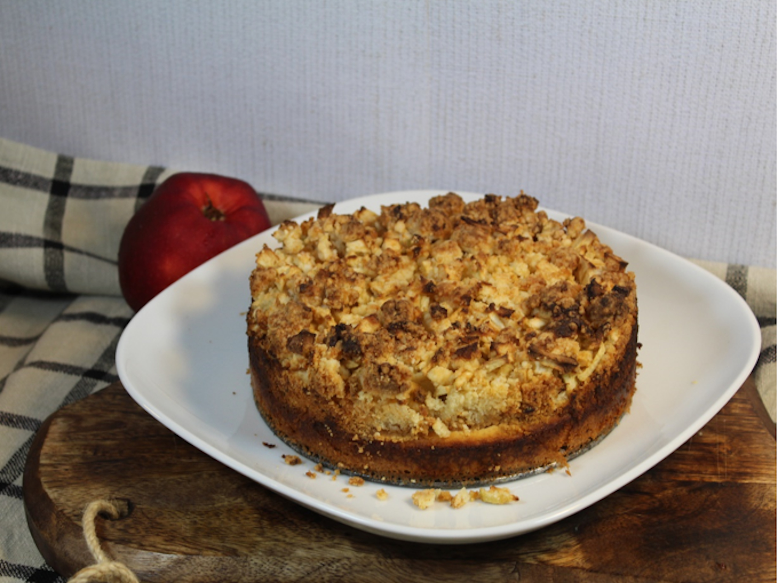 Apple pie with crumble | Kanso by Dr. Schär