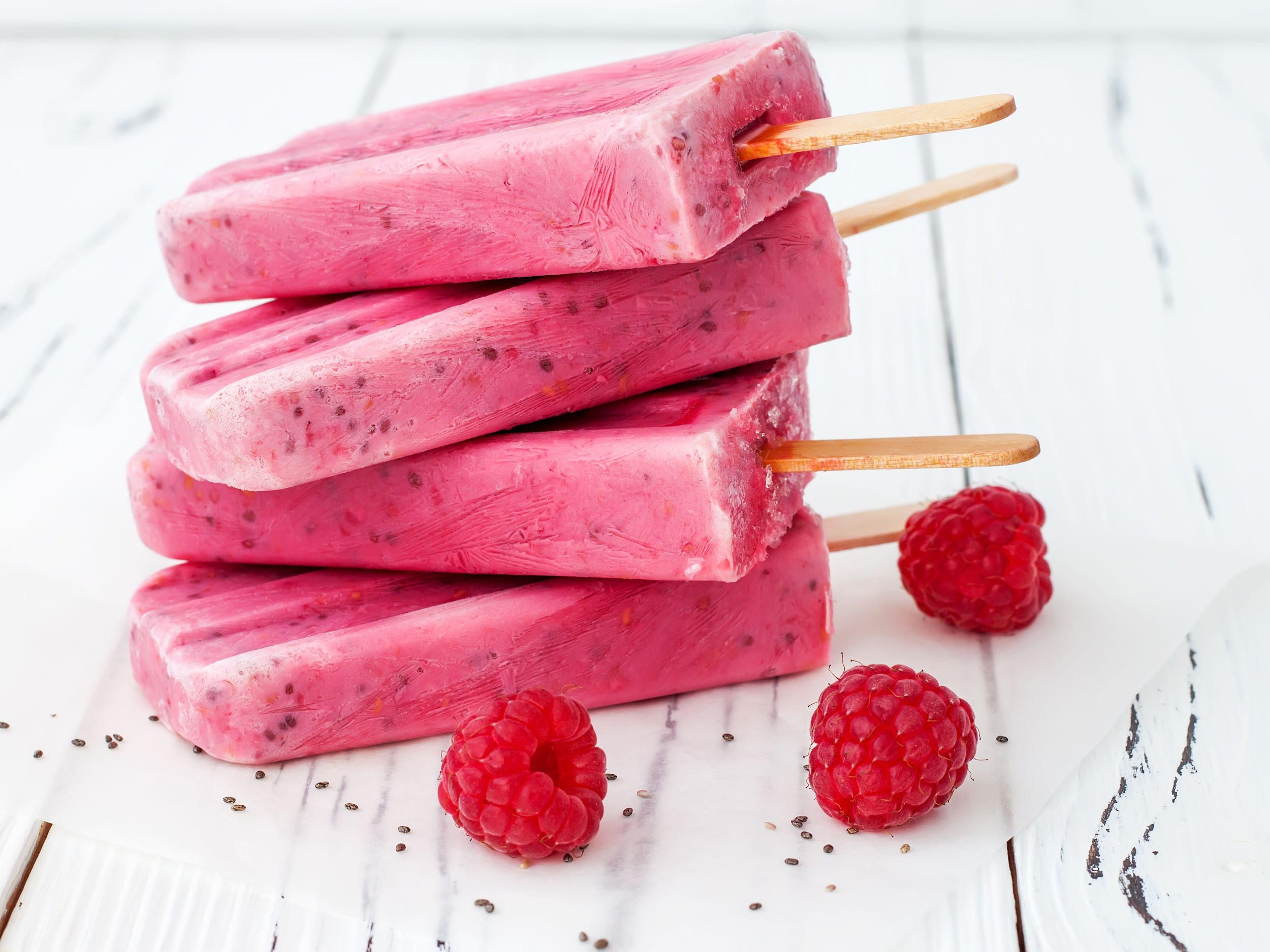 Raspberry yogurt ice cream "keep cool" | Kanso by Dr. Schär