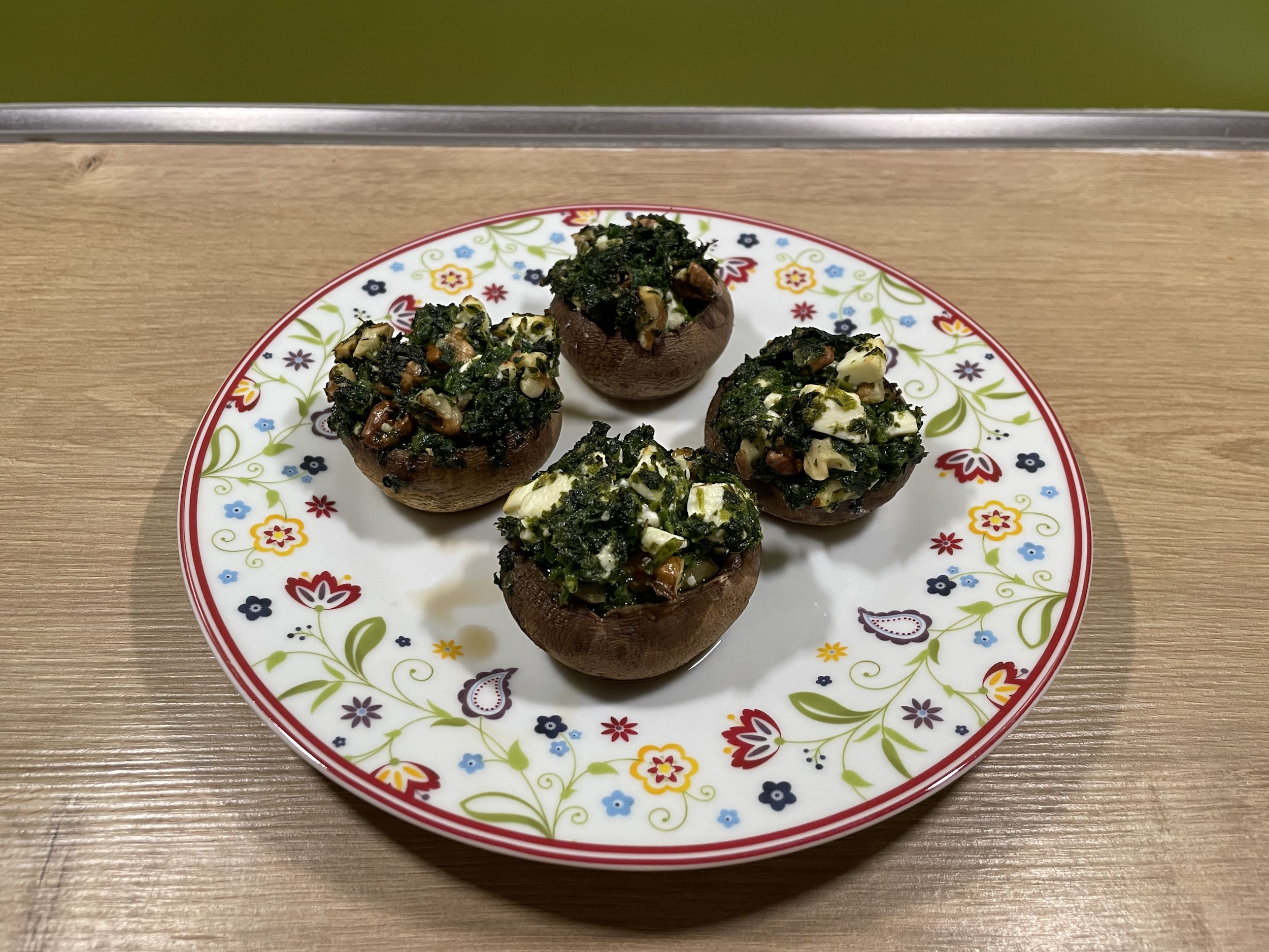 Stuffed mushrooms with spinach and feta | Kanso by Dr. Schär